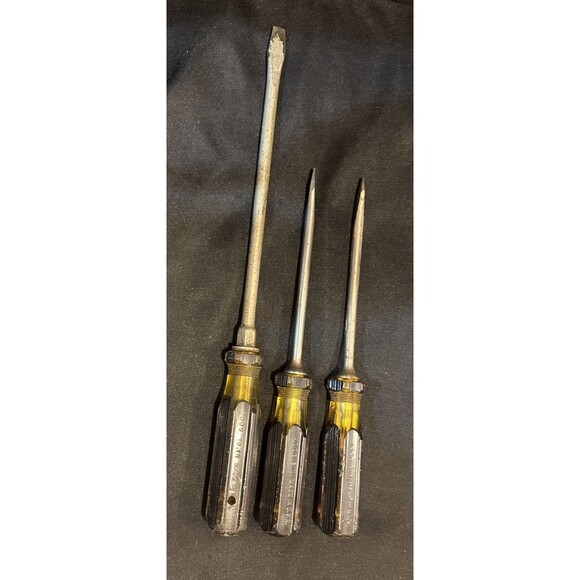 Set of 3 Vintage Stanley 100 Plus Flathead Yellow & Black Screwdrivers - Picture 3 of 7